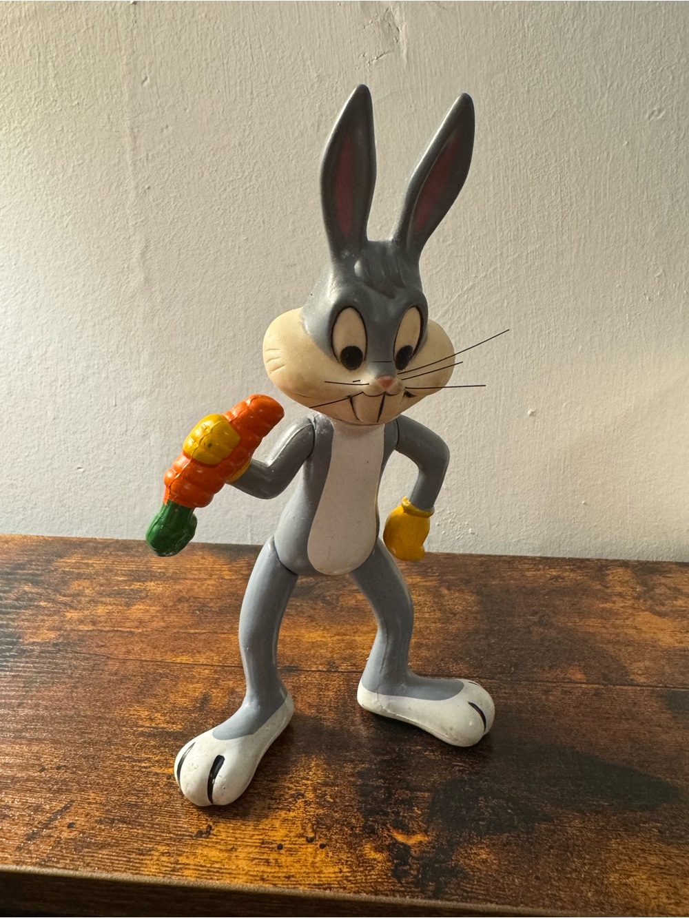 Vintage Warner Bros. Looney Tunes Bugs Bunny Figure - 8”